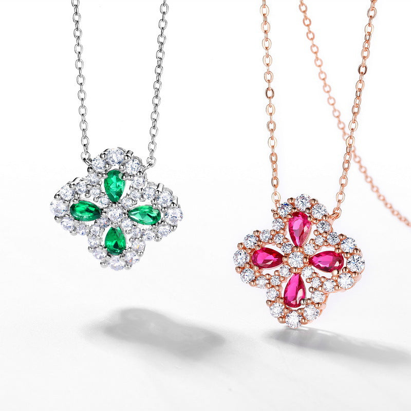 Elaris Necklace