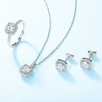 Selvera Necklace