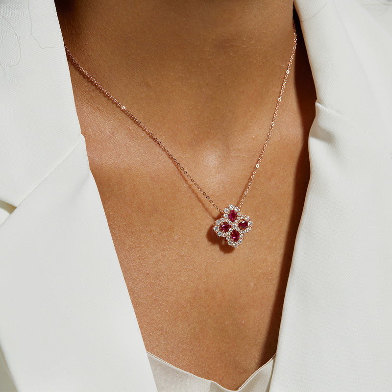 Elaris Necklace