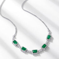 Emeris Necklace