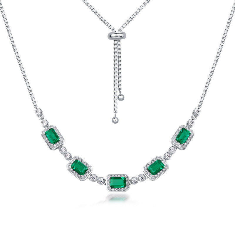 Emeris Necklace